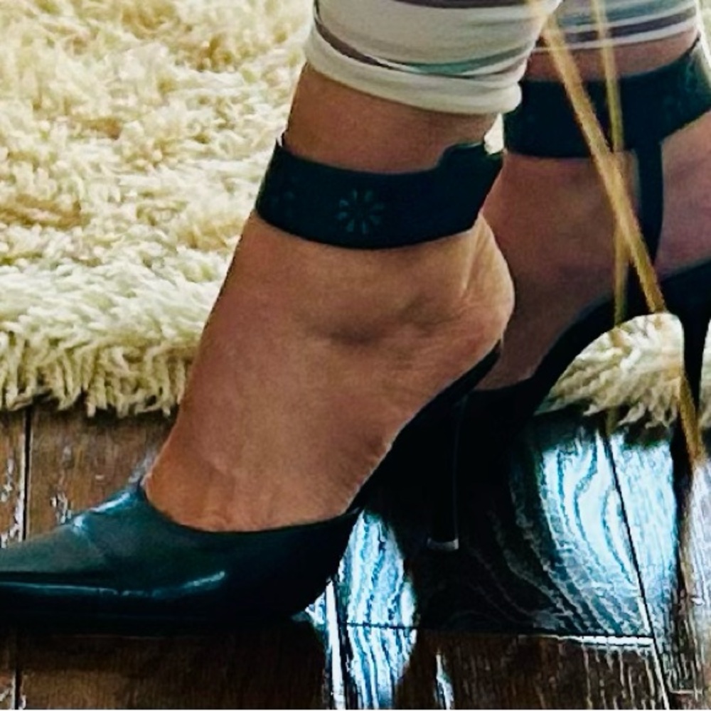 Aldo Black Ankle Strap Pump